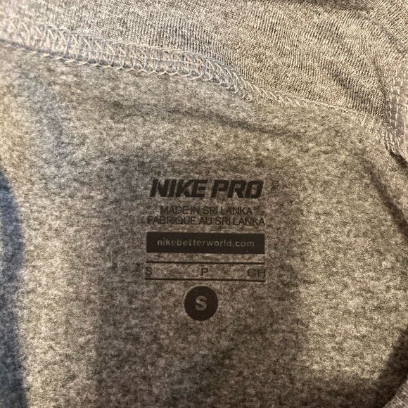 Nike Pro Dri Fit cowl pullover - Picture 7 of 9